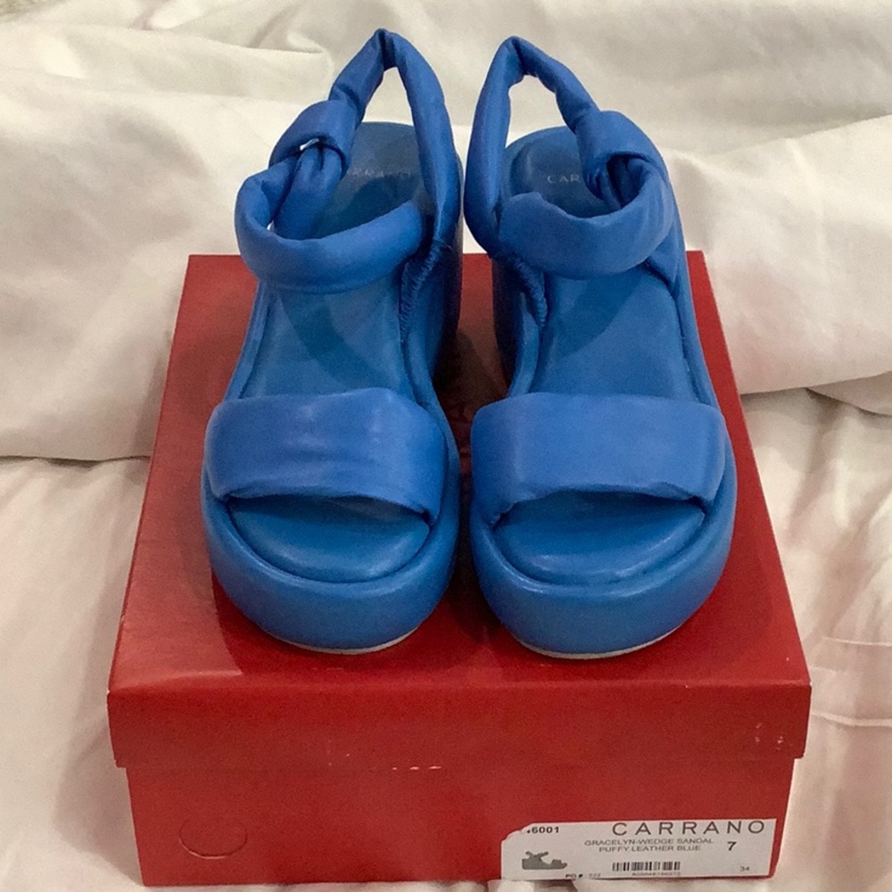Blue puffy leather 7